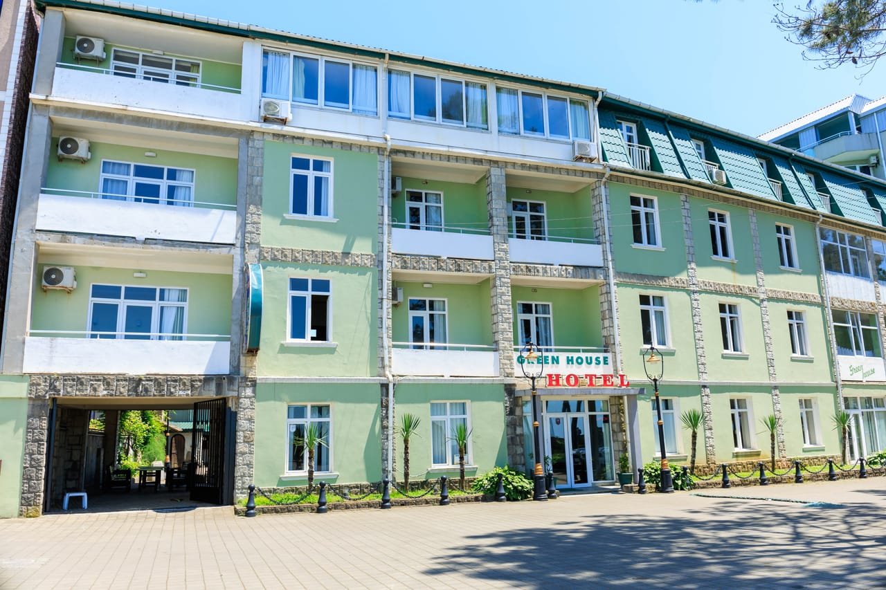Green House — обложка